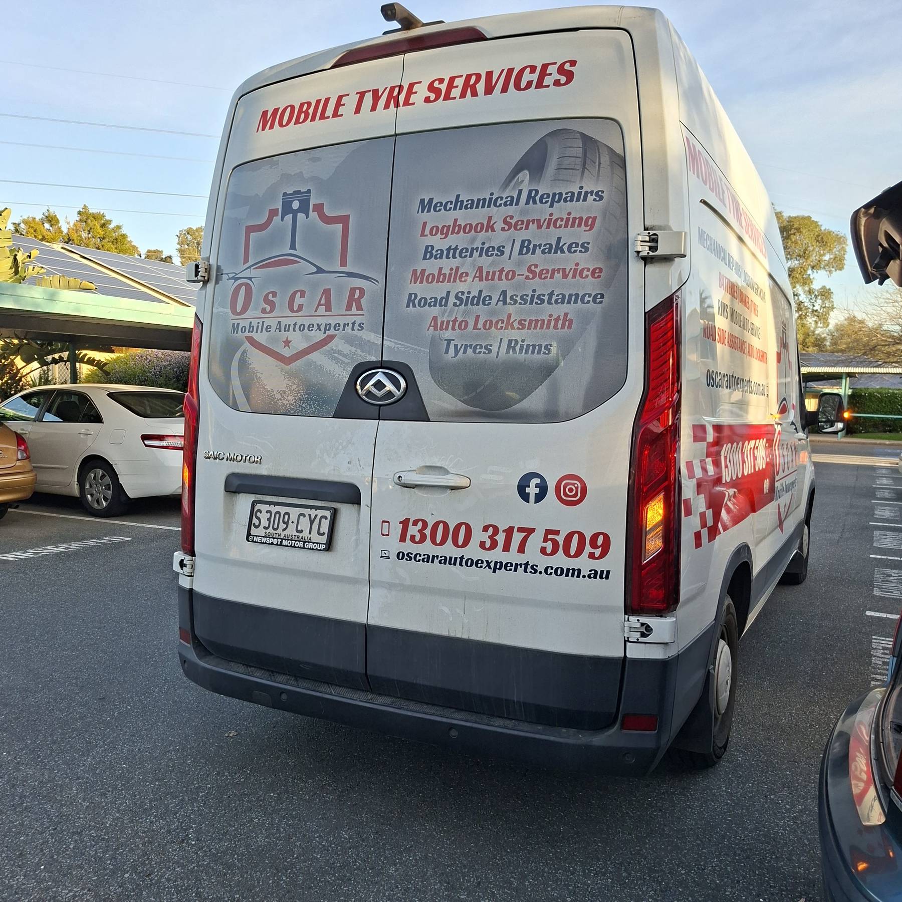 Oscar Mobile Auto Experts mobile tyre service van